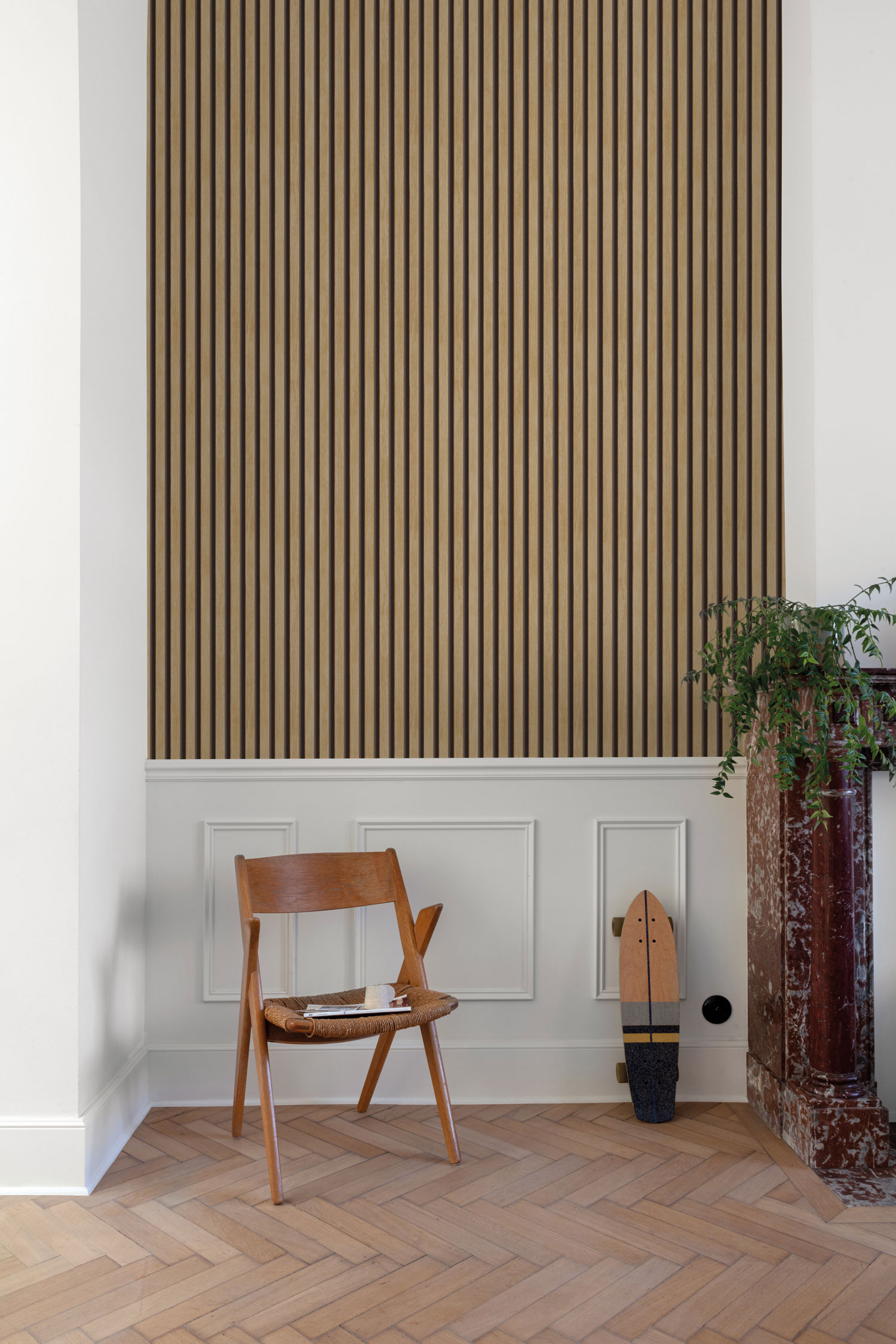 Wallpaper with an imitation of wooden lamella material