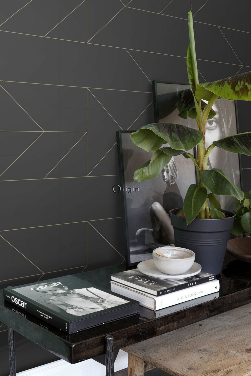 Black geometric wallpaper, golden lines 347726, City Chic, Origin 