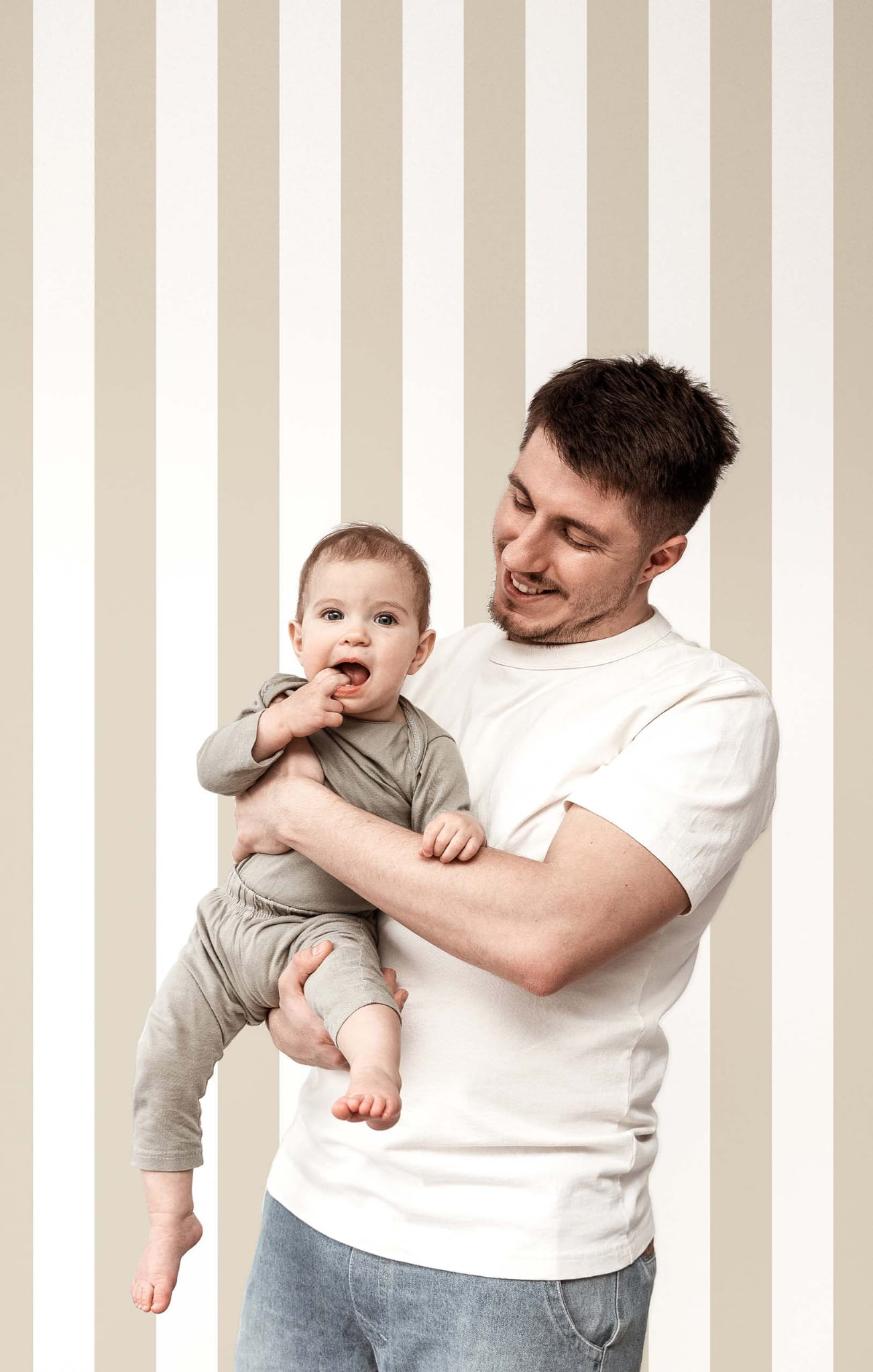 Beige-white striped non-woven wallpaper, 17173, MiniMe, Cristiana Masi by Parato