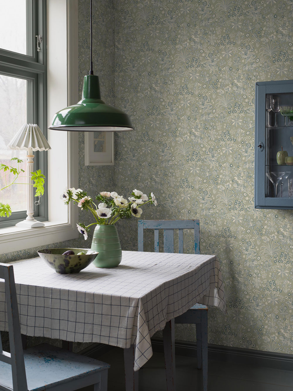 Wallpaper, green, flowers, 5826, Nordic Folk, Borastapeter