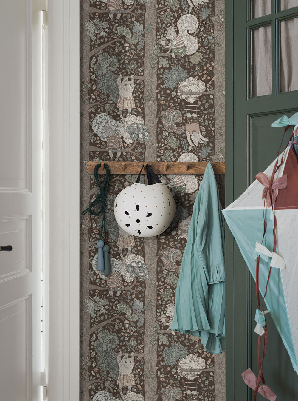 Children's brown-green wallpaper, animals, 6290, Icons, Borastapeter