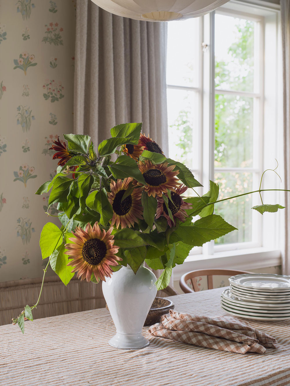 Wallpaper, cream, flowers, 6951, Osterlen, Borastapeter