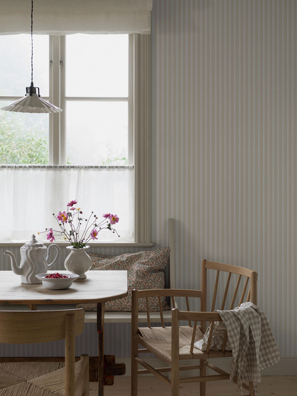 Wallpaper, beige, stripes, 6979, Osterlen, Borastapeter