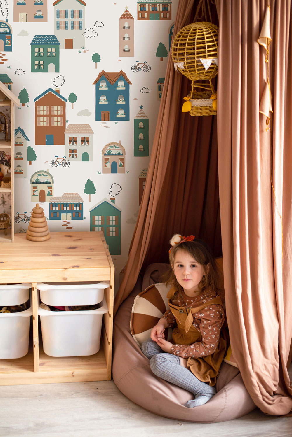 Children’s wallpaper mural, houses, RB393, Daydreamers, Grandeco