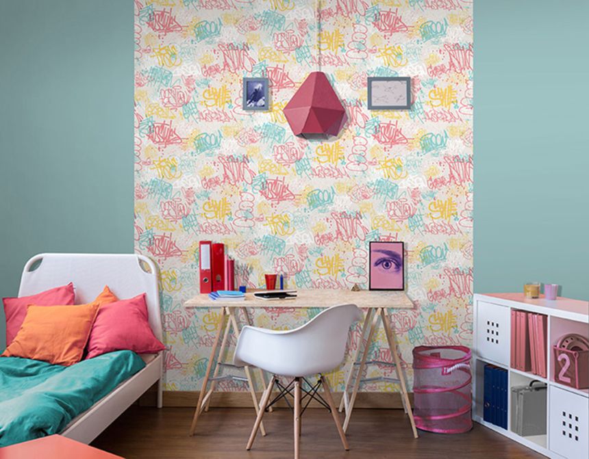 Non-woven wallpaper for teenagers - graffiti M51303, My Kingdom, Ugépa
