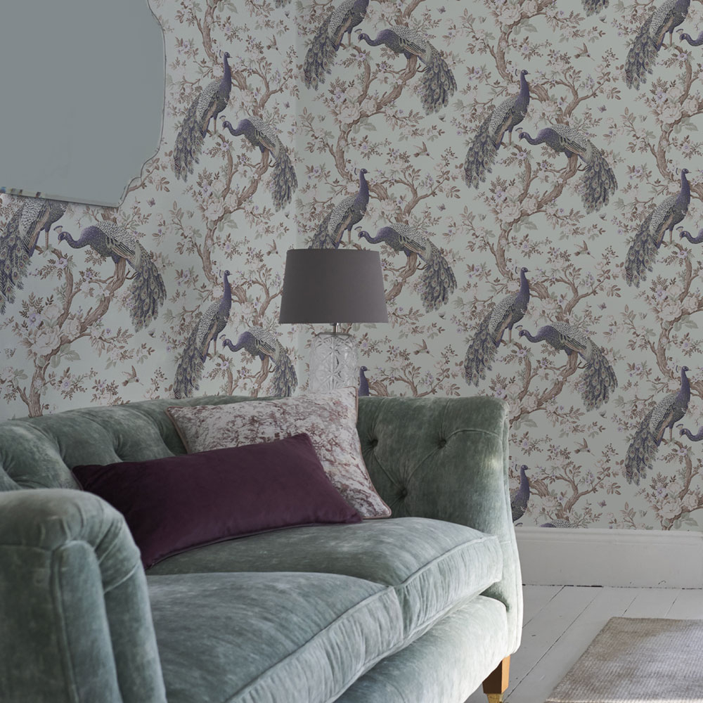 Non-woven wallpaper flowers 113398, Laura Ashley, Graham & Brown